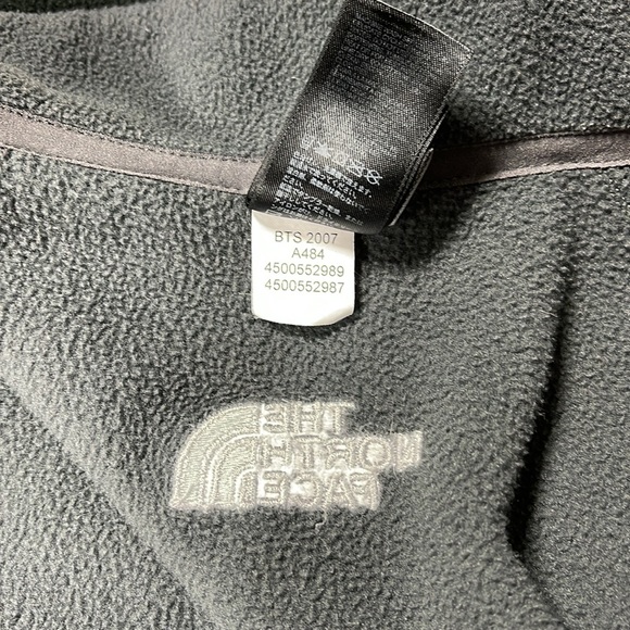 EUC Men’s The North Face Black/Gray Full Zip Two Tone Fleece Jacket Size XXL - Picture 8 of 10